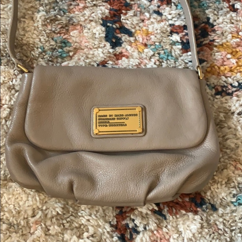 Marc by Marc Jacob’s Tan Crossbody Purse